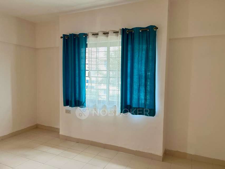 2 BHK Flat In Prestige Panorama  for Rent  In Mundhwa