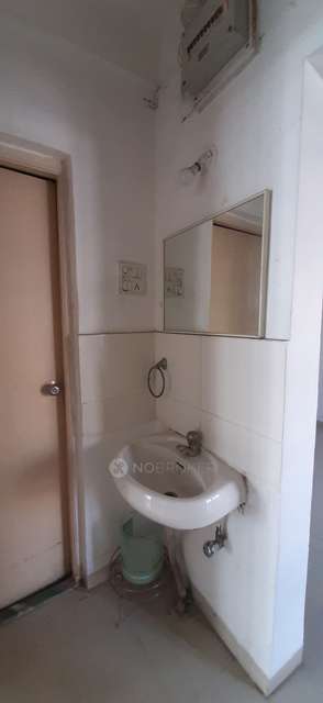 2 BHK Flat In Prestige Panorama  for Rent  In Mundhwa