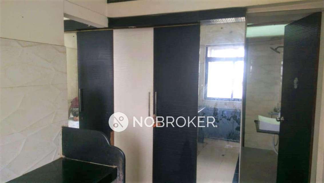 1 BHK Flat In Jaylaxmi Chs For Sale  In Chembur East