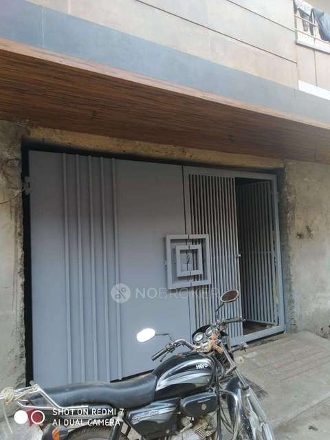 3 BHK Flat For Sale  In Shahdara