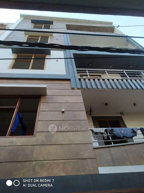 3 BHK Flat For Sale  In Shahdara