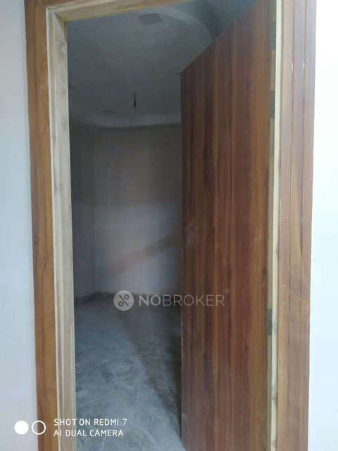 3 BHK Flat For Sale  In Shahdara