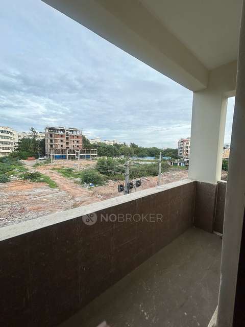 2 BHK Flat In Sneha Arcade For Sale  In Tirumalagiri