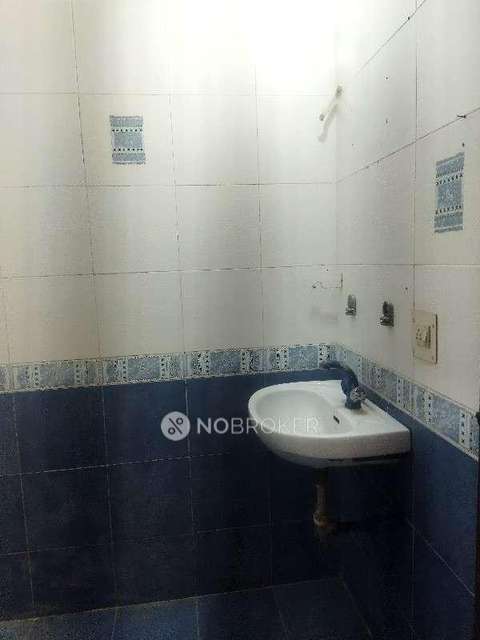 2 BHK Flat In Qutub Green Apartments For Sale  In Mehrauli