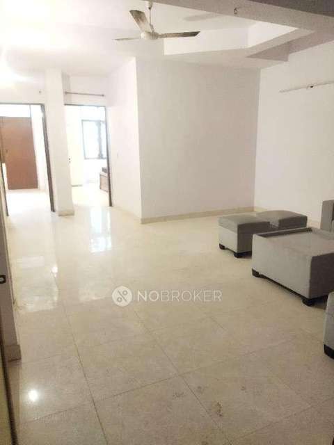 2 BHK Flat In Qutub Green Apartments For Sale  In Mehrauli