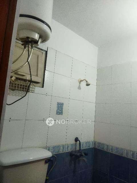 2 BHK Flat In Qutub Green Apartments For Sale  In Mehrauli