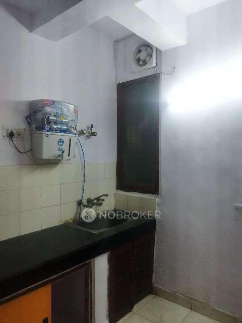 2 BHK Flat In Qutub Green Apartments For Sale  In Mehrauli