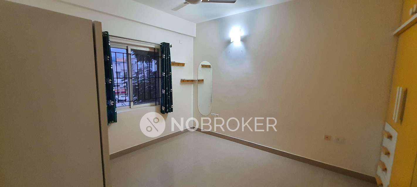 3 BHK Flat In Indrasadan Apts For Sale  In Marathahalli