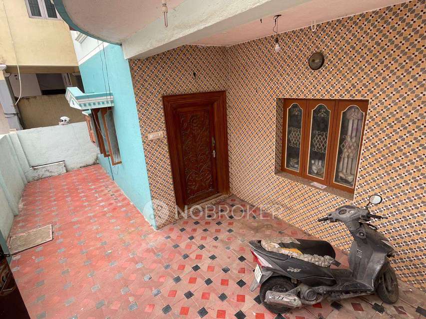 2 BHK House for Rent  In  Nanganallur