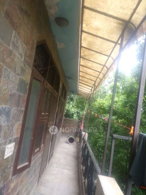 3 BHK Flat In Moti Nagar  Colony For Sale  In Moti Nagar