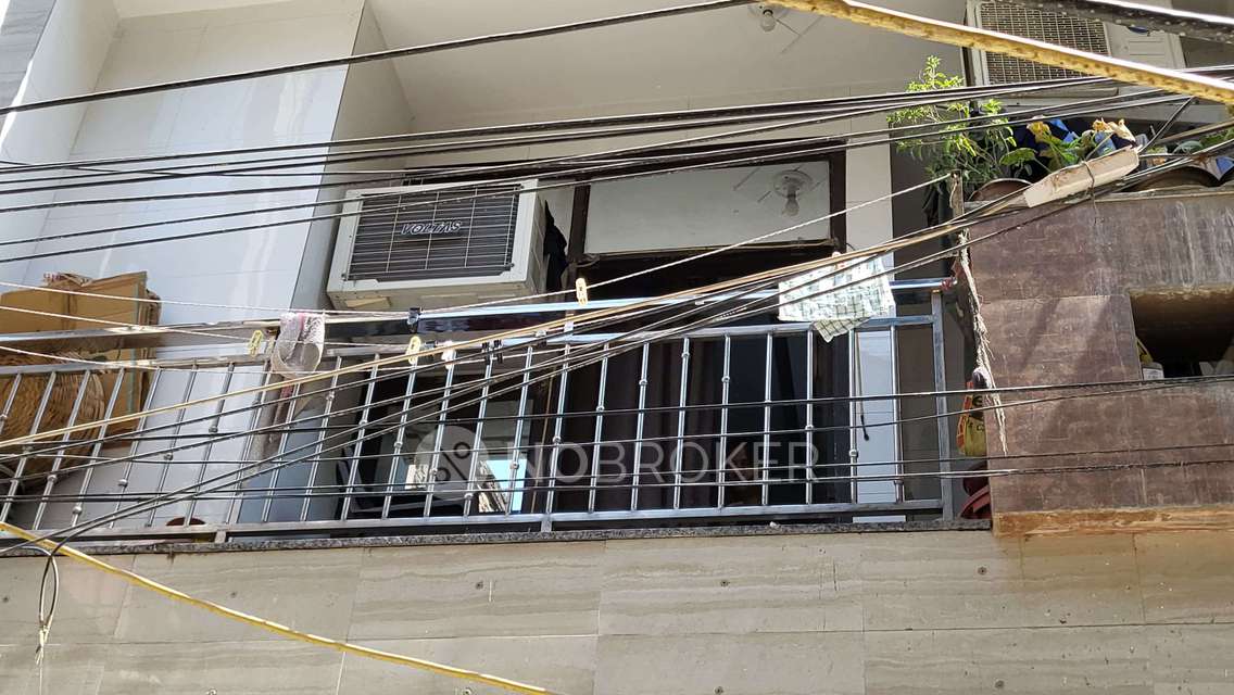 2 BHK Flat In Rz 24 For Sale  In Uttam Nagar