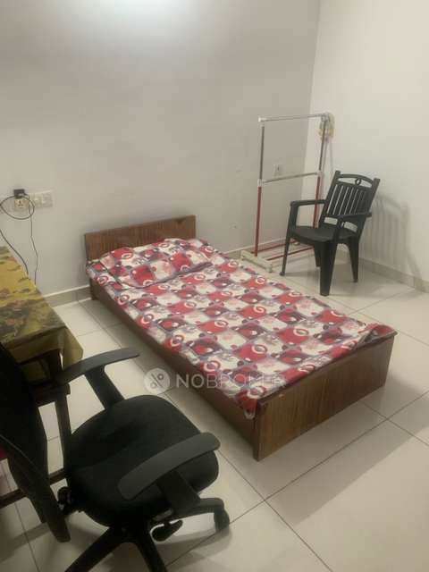 PG for Girls in Korattur