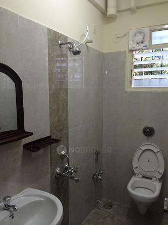 PG for Boys in Adugodi