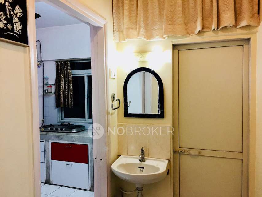 1 BHK Flat In Gokul Vihar Co-op Society  For Sale  In Kandivali East