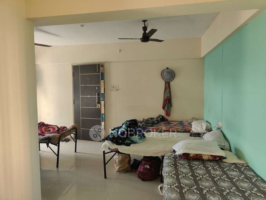 2 BHK Flat In Shree Savali Chs For Sale  In Thane West