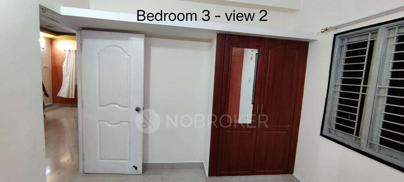 3 BHK Flat In Sai Aarthi Congate For Sale  In Ambikapathi Street