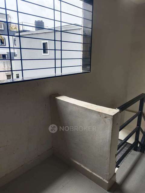 1 RK Flat In Standalone Building  for Rent  In Vadgaon Budruk