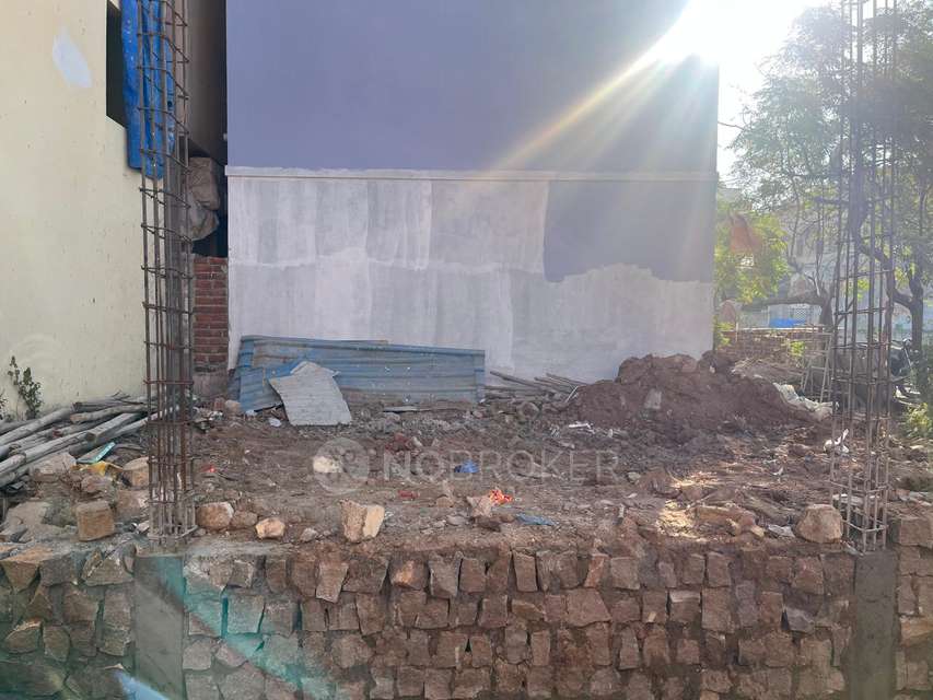 Plot For Sale  In Suraram