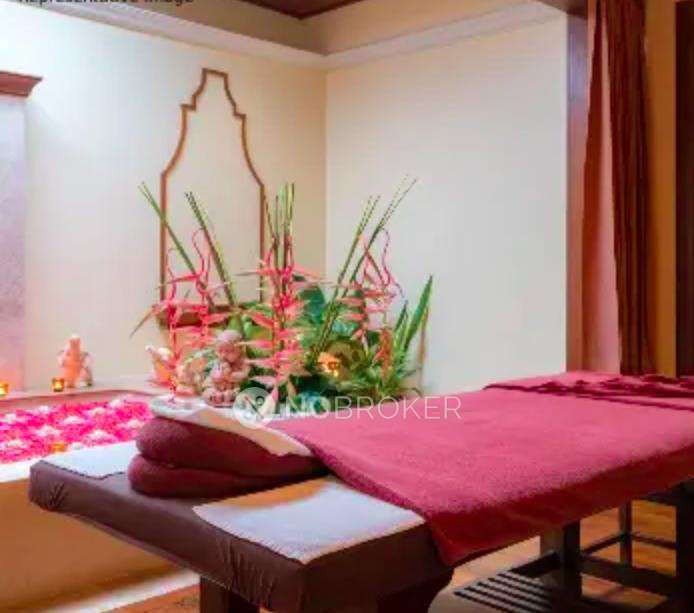 2 BHK Flat In Shreeji Gateway For Sale  In Kandivali West