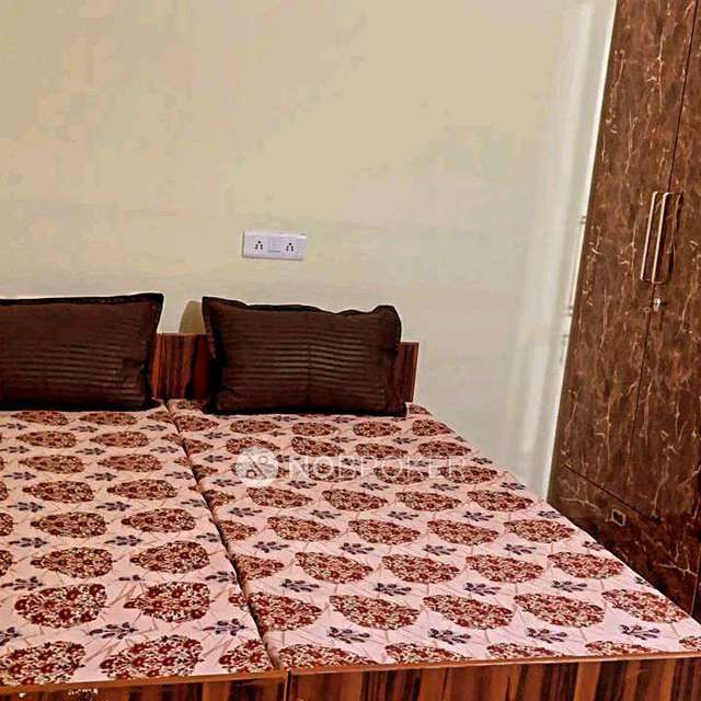 PG for Girls in G347+4f8, Sector 22 Rd, Mullahera, Sector 22, Gurugram, Haryana 122015, India