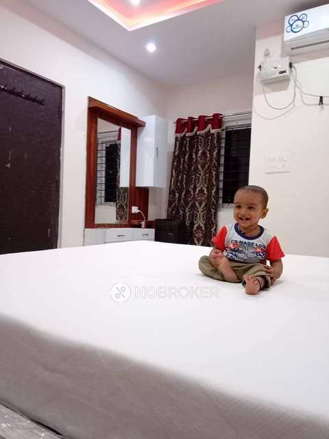 2 BHK Flat In Sri Sai Balaji Nilayam For Sale  In Manikonda