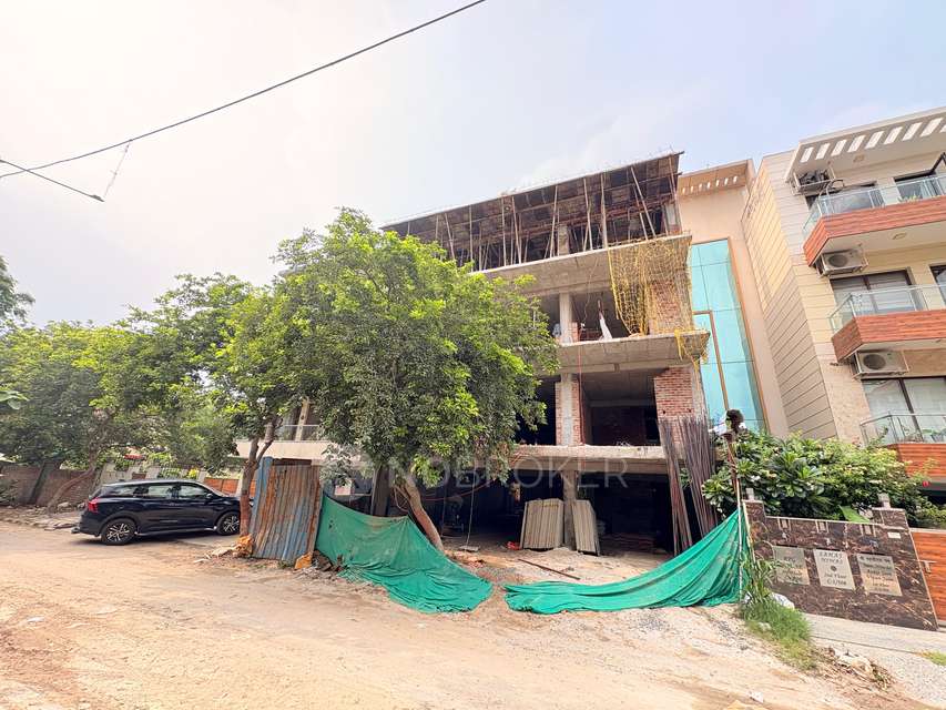 4 BHK Flat For Sale  In Palam Vihar