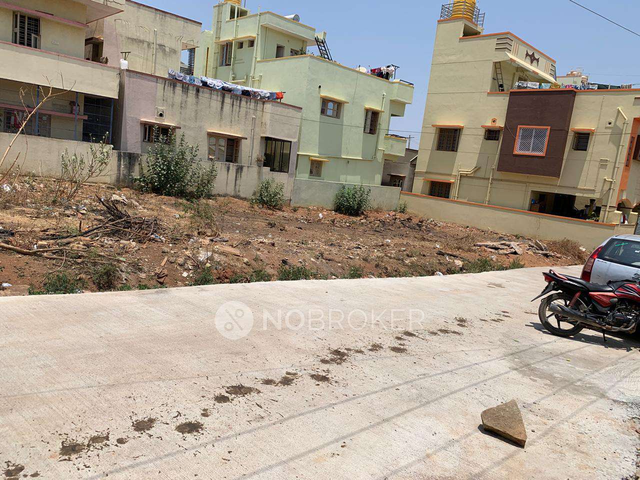 Plot For Sale  In Madanayakanahalli