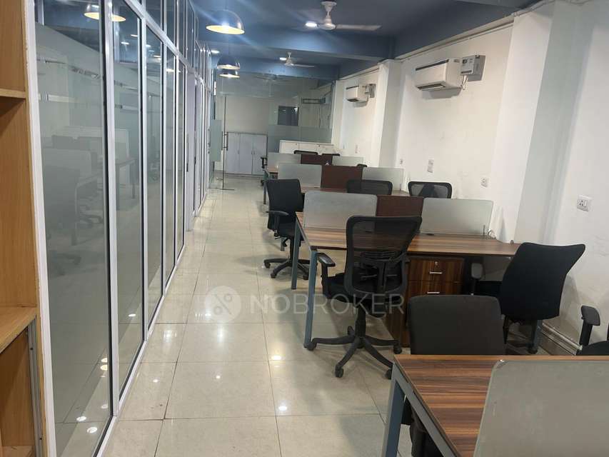 Office Space in Okhla Industrial Estate, Delhi for sale 