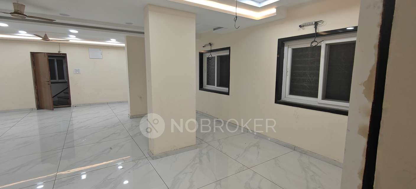 Shop in Mangalhat, Hyderabad for Rent 