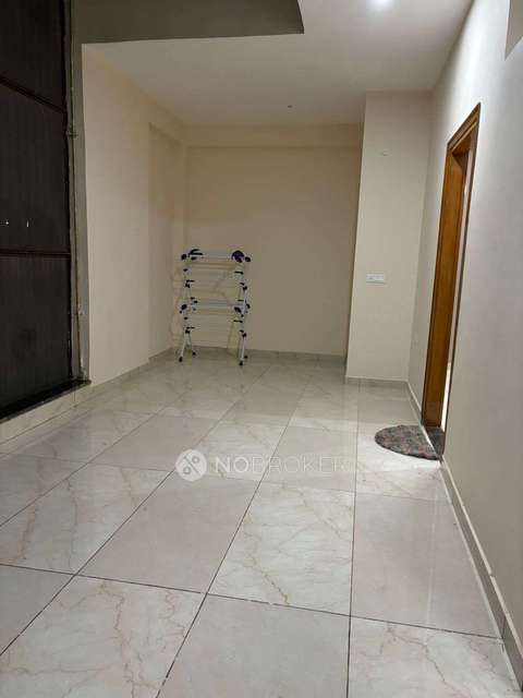 PG for Girls in Sector 122