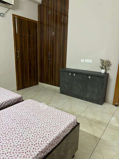 PG for Girls in Sector 122