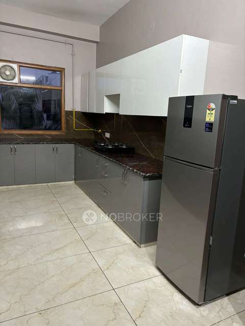 PG for Girls in Sector 122