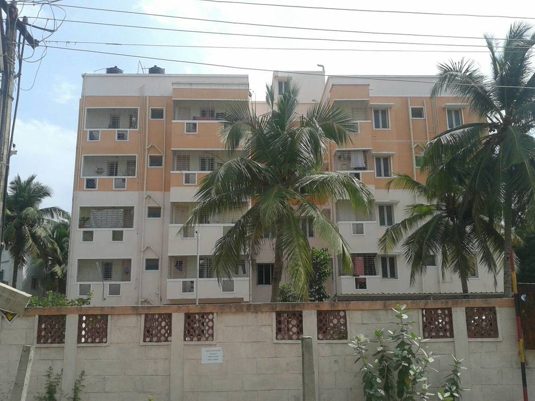 Tnhb Senthamil Apartments