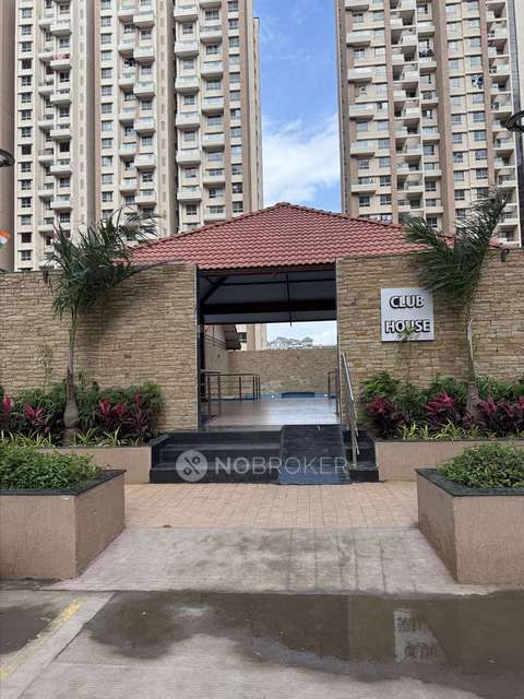 3 BHK Flat In Vtp Beaumonde For Sale  In Manjari Khurd