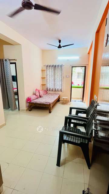 1 BHK Flat In Lig Apartment for Rent  In Manikonda