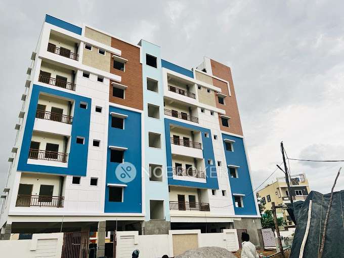 2 BHK Flat In Darshan Castle For Sale  In Hyderabad, Hayathnayar