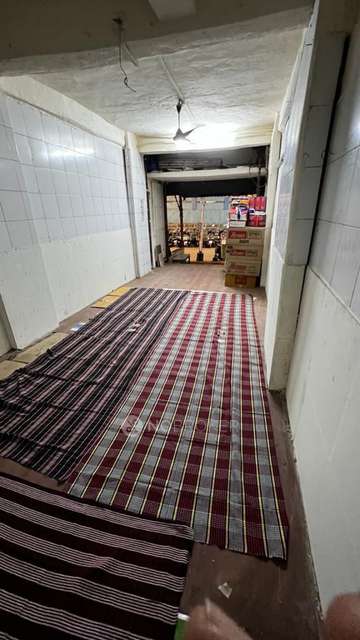 Shop in Tardeo, Mumbai for sale 