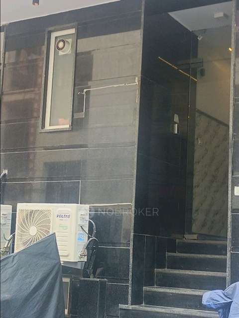 1 RK Flat for Rent  In Sector 24