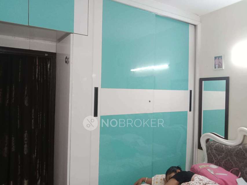 3 BHK Flat In Bhagya Laxmi Apartment For Sale  In Sector 9 Rohini