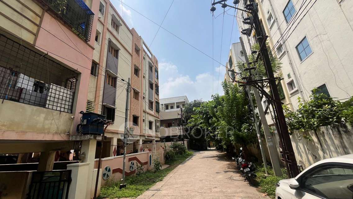 2 BHK Flat In Bandari Apartment  For Sale  In Kukatpally
