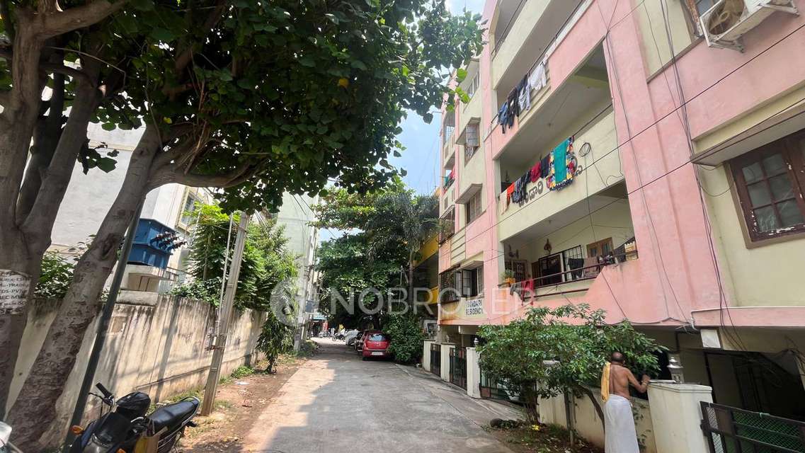 2 BHK Flat In Bandari Apartment  For Sale  In Kukatpally