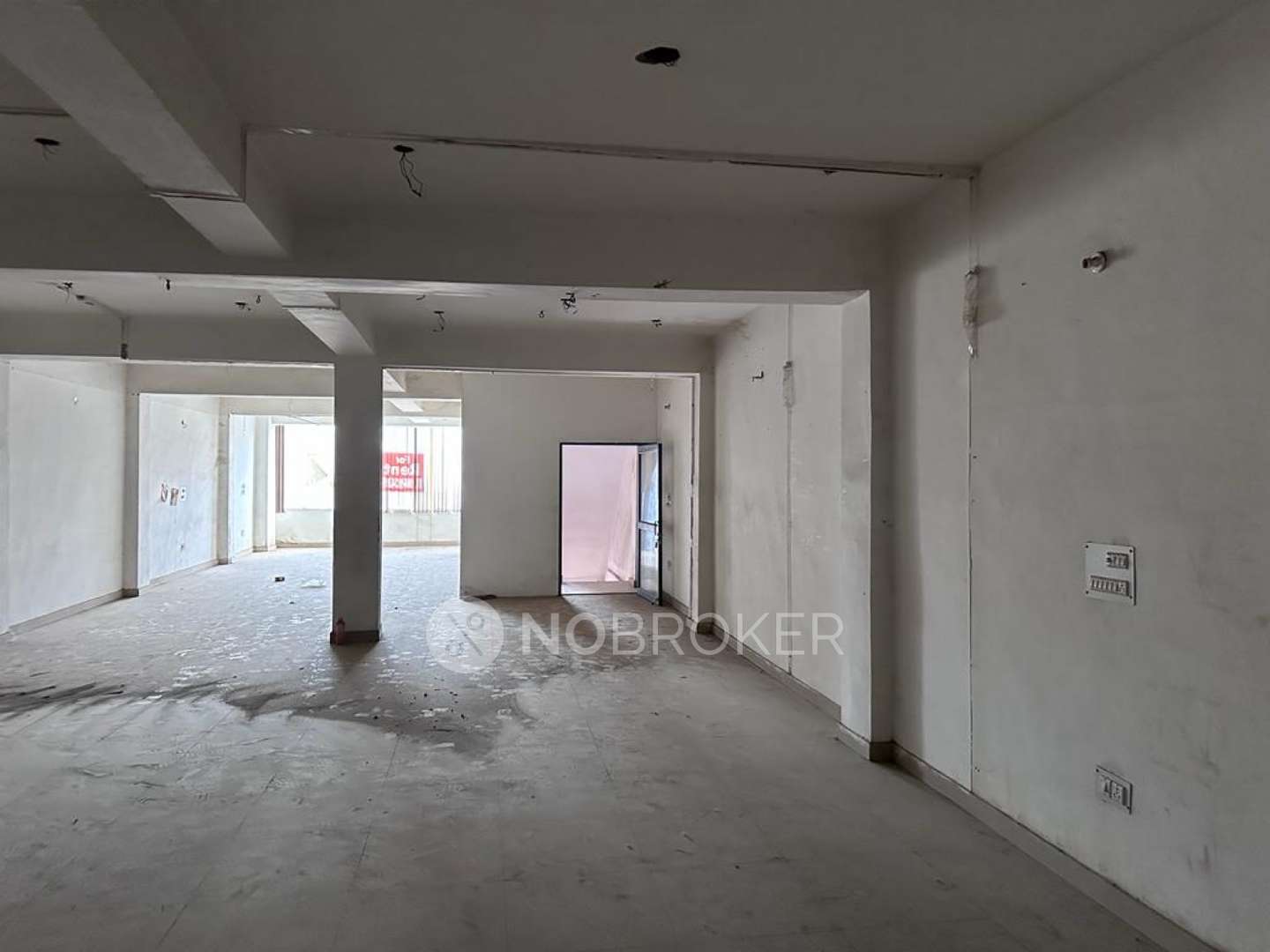 Office Space for Rent in Nawada, delhi Ideal for Retail,gym for Rs