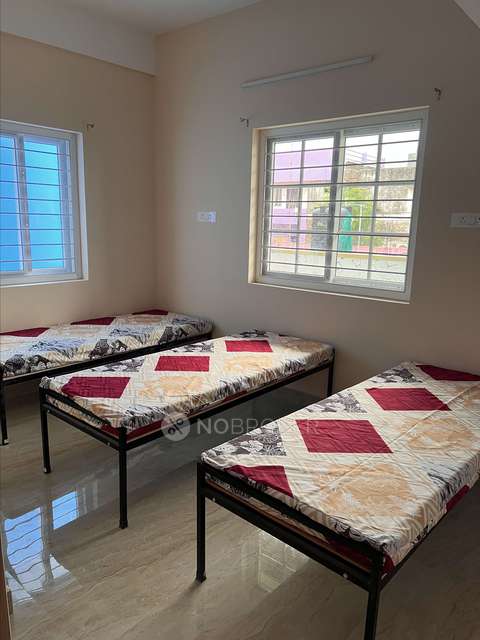 PG for Boys in Karapakkam