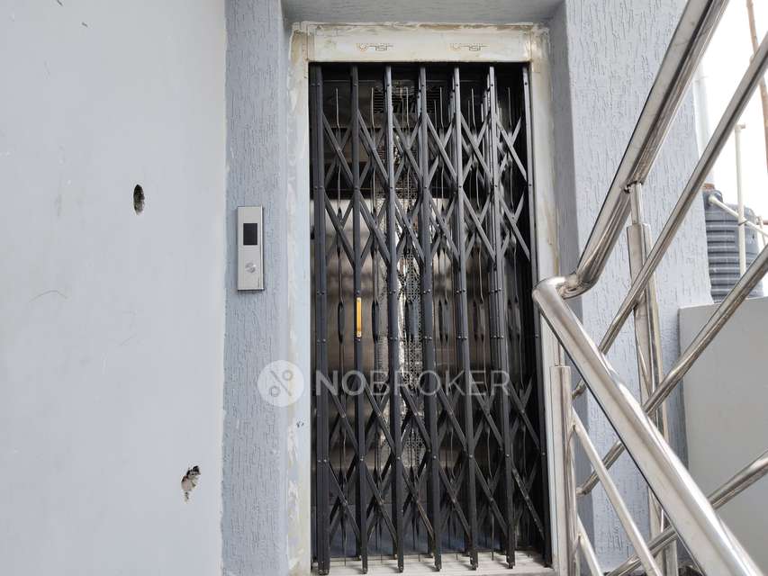 2 BHK Flat In Nakshatra Elegant For Sale  In Amberpet