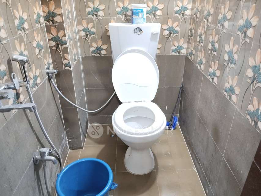 2 BHK Flat In Nakshatra Elegant For Sale  In Amberpet