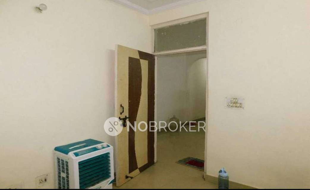 2 BHK Flat In Apartment For Sale  In Pandav Nagar