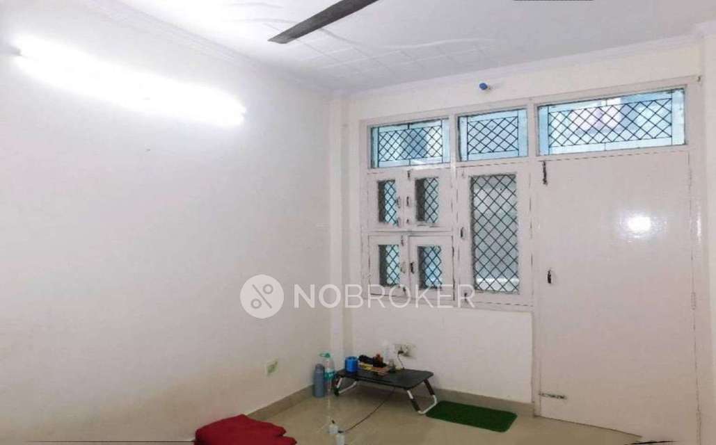 2 BHK Flat In Apartment For Sale  In Pandav Nagar