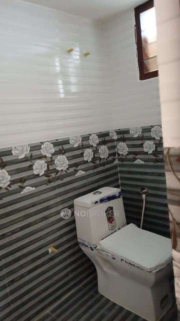 2 BHK Flat In Sai Nilayam For Sale  In Veeramani Biscuit Industries Pvt Ltd