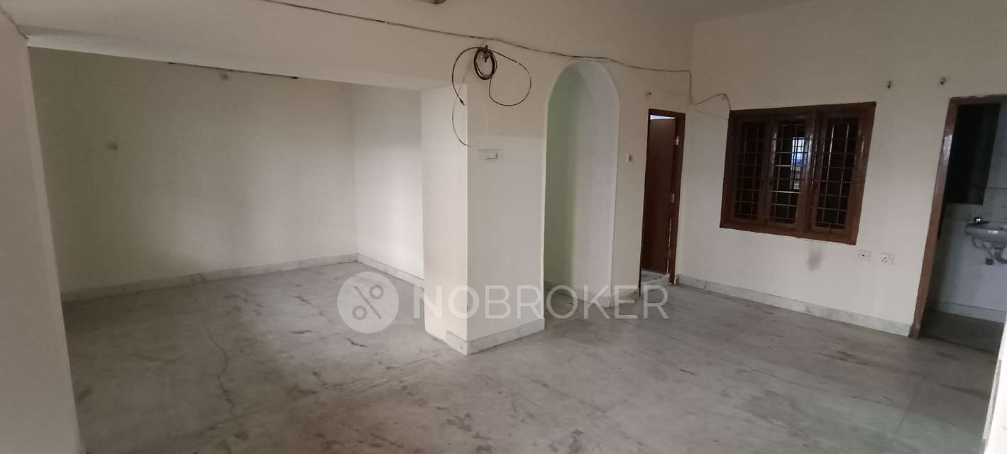 2 BHK Flat In Anushka Towers For Sale  In Lakdikapul