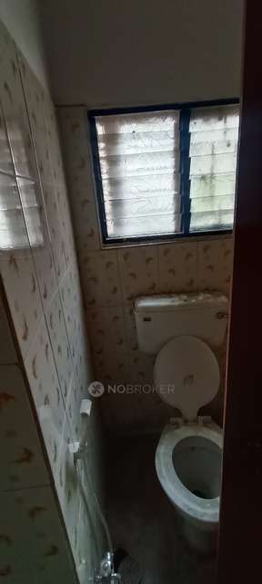 2 BHK Flat In Anushka Towers For Sale  In Lakdikapul